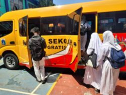 PTM 100 Persen, Pemprov DKI Jakarta Kerahkan 166 Bus Sekolah
