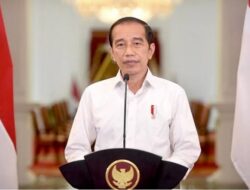 Perlonggar Aturan Masker, Jokowi Bolehkan Masyarakat Tidak Memakai Masker di Luar Ruangan