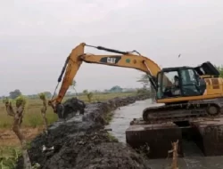 Pemkab genjot normalisasi sungai antisipasi banjir di Sidoarjo